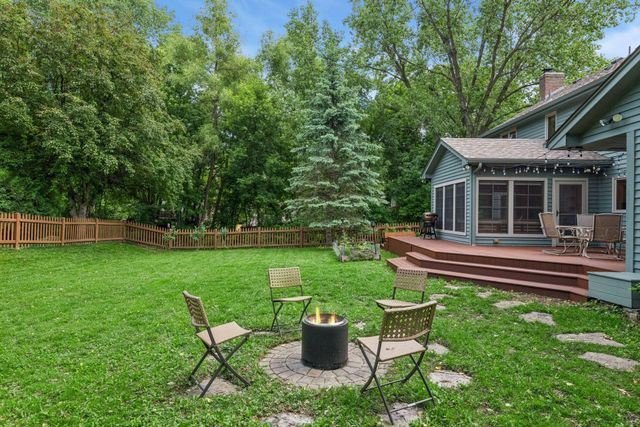 11620 40th Avenue N, Plymouth, MN 55441