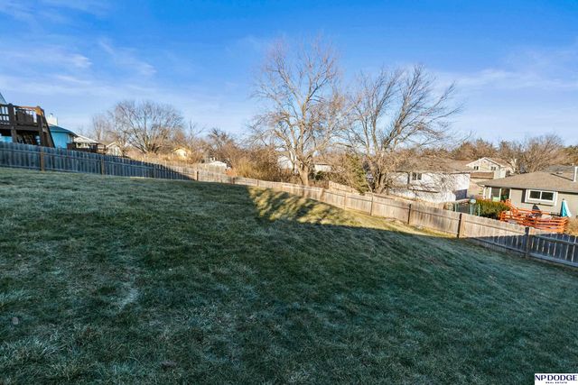 5109 N 126 Avenue, Omaha, NE 68164