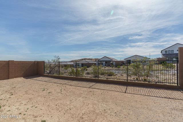 21305 W EDGEMONT Avenue, Buckeye, AZ 85396