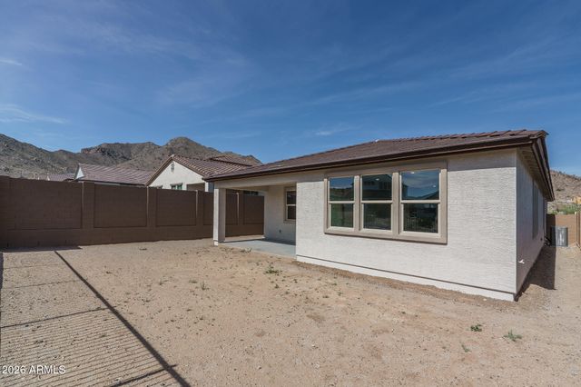 21305 W EDGEMONT Avenue, Buckeye, AZ 85396