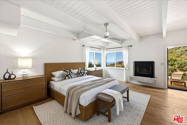 21625 Saddle Peak Road, Topanga, CA 90290
