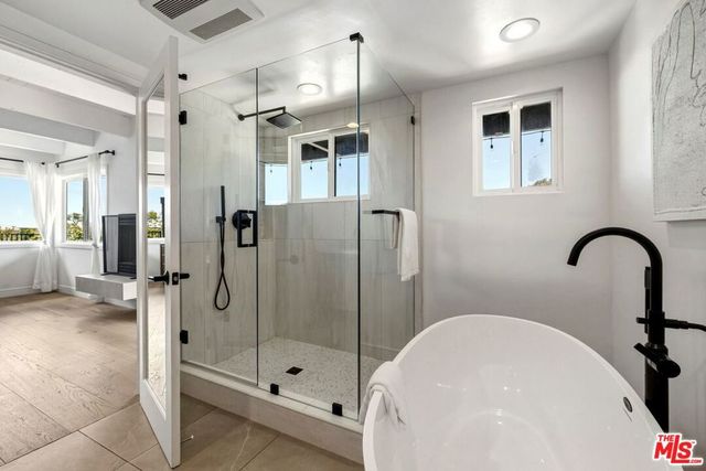 21625 Saddle Peak Road, Topanga, CA 90290