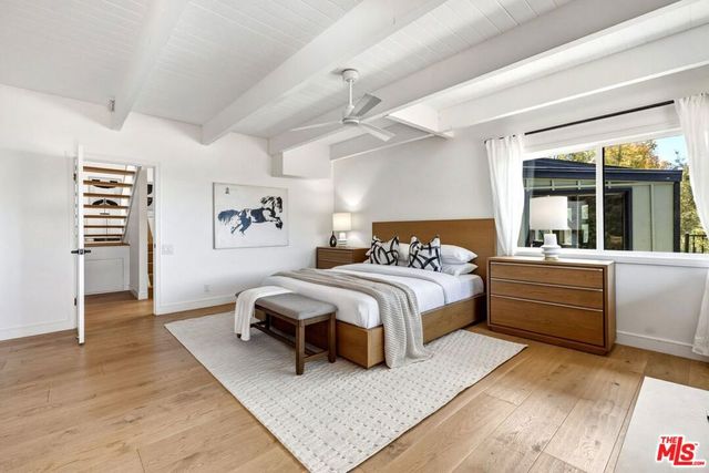 21625 Saddle Peak Road, Topanga, CA 90290