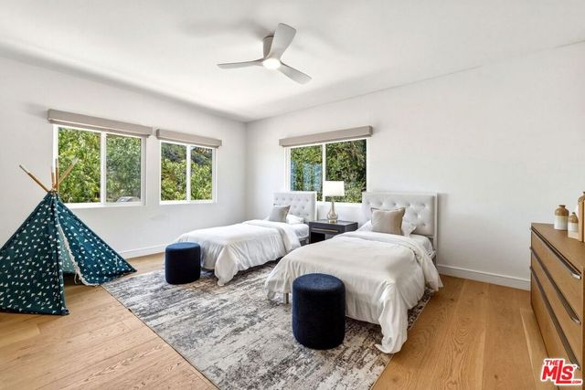 21625 Saddle Peak Road, Topanga, CA 90290