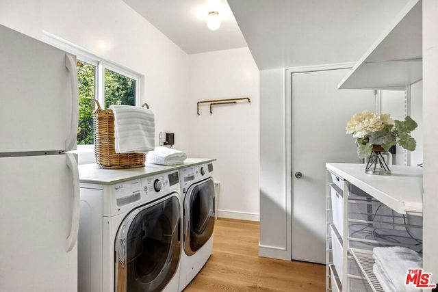 21625 Saddle Peak Road, Topanga, CA 90290