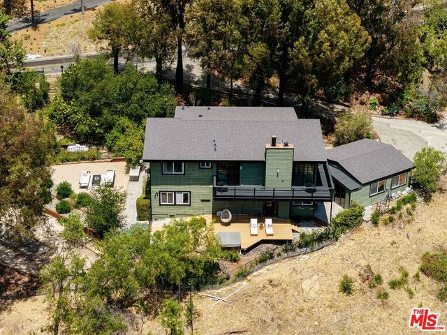 21625 Saddle Peak Road, Topanga, CA 90290