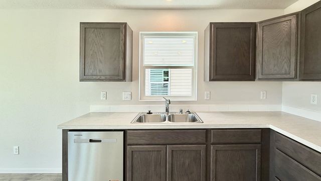 13510 W Crosswinds Ave, Airway Heights, WA 99001