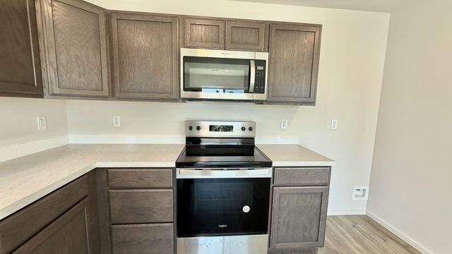 13510 W Crosswinds Ave, Airway Heights, WA 99001