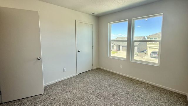 13510 W Crosswinds Ave, Airway Heights, WA 99001