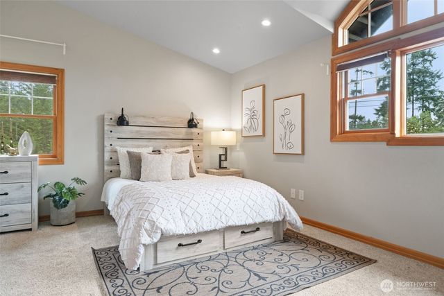 6944 SE Nelson Road, Olalla, WA 98359
