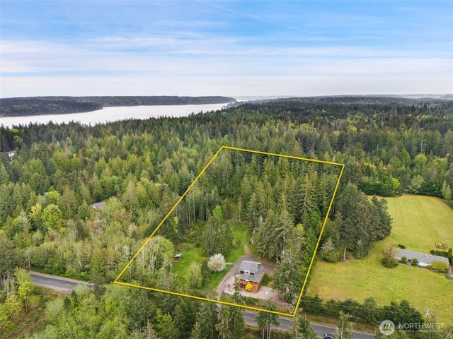 6944 SE Nelson Road, Olalla, WA 98359