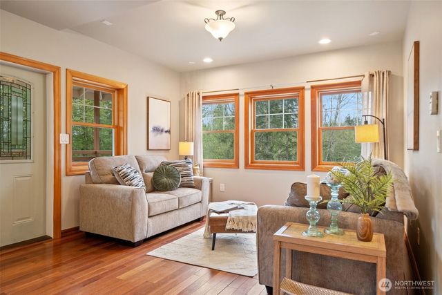 6944 SE Nelson Road, Olalla, WA 98359