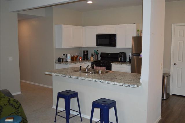 822 Highgarden Circle, Noble, OK 73068