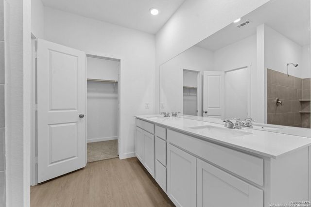 6607 Titan Park, Converse, TX 78109