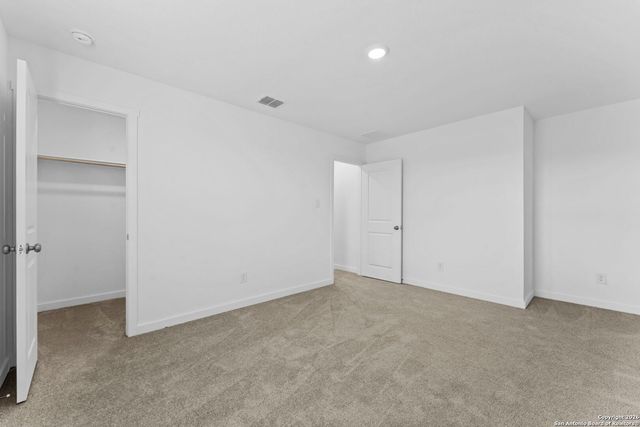 6607 Titan Park, Converse, TX 78109