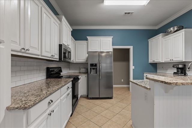 805 Irelan Street, Lowell, AR 72745