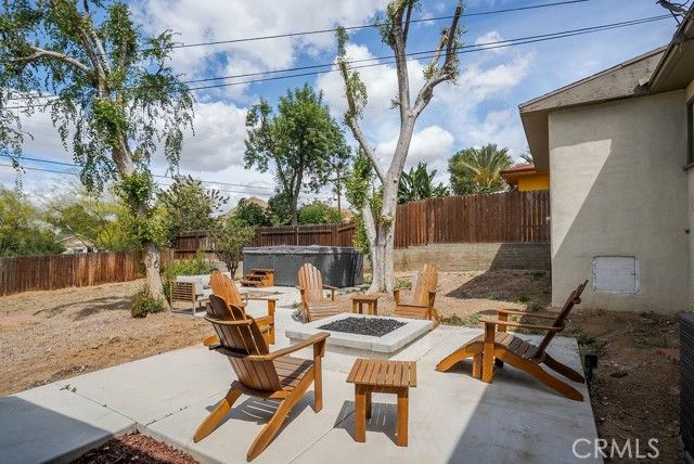 3089 Floral, Riverside, CA 92507