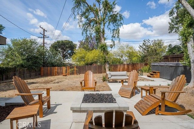 3089 Floral, Riverside, CA 92507