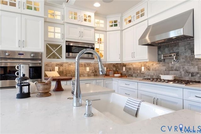 15706 Cedarville Dr, Chesterfield, VA 23112