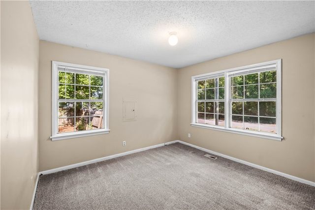 1627 W Hefley Street, Fayetteville, AR 72703
