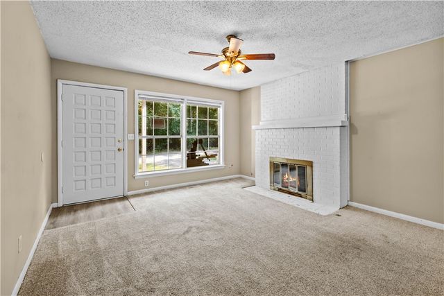 1627 W Hefley Street, Fayetteville, AR 72703