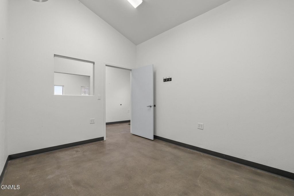 634 Broadway E, Williston, ND 58801 photo 13