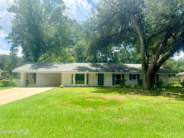620 Cambridge Drive, Lafayette, LA 70503