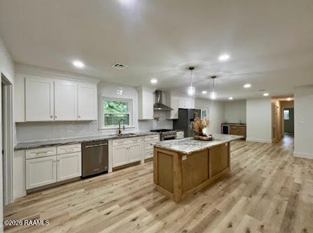 620 Cambridge Drive, Lafayette, LA 70503
