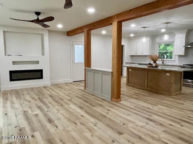 620 Cambridge Drive, Lafayette, LA 70503