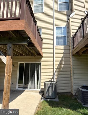1042 COLIN DR, Royersford, PA 19468