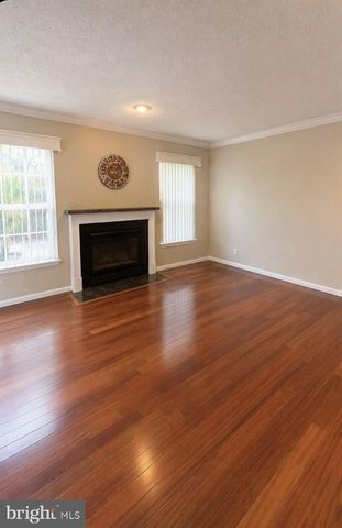 1042 COLIN DR, Royersford, PA 19468