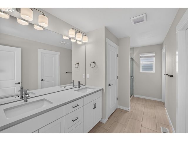 12755 Sw DOUBLETOP Dr, Beaverton, OR 97007