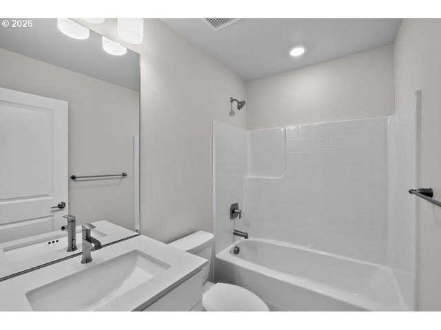 12755 Sw DOUBLETOP Dr, Beaverton, OR 97007
