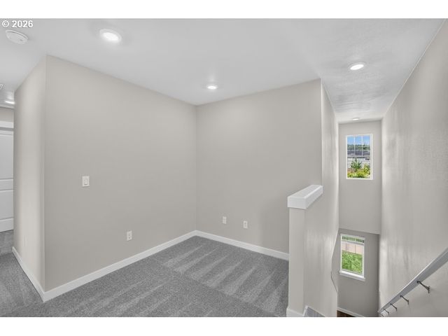 12755 Sw DOUBLETOP Dr, Beaverton, OR 97007