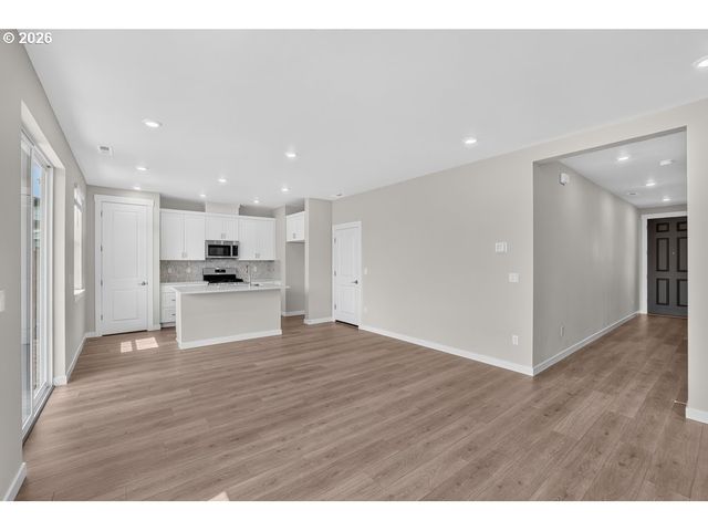12755 Sw DOUBLETOP Dr, Beaverton, OR 97007