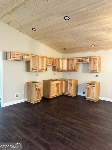 205 Gumlog Drive, Lavonia, GA 30553