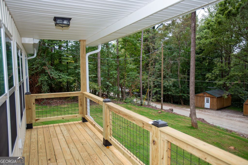 205 Gumlog Drive, Lavonia, GA 30553 — photo 4