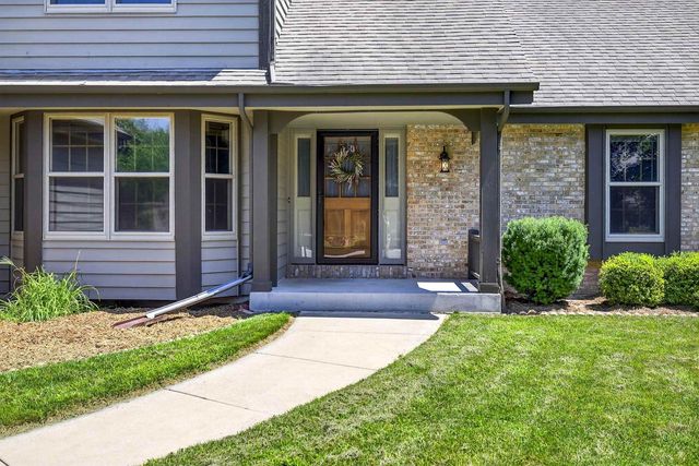 W178N10298 WHITETAIL, Germantown, WI 53022