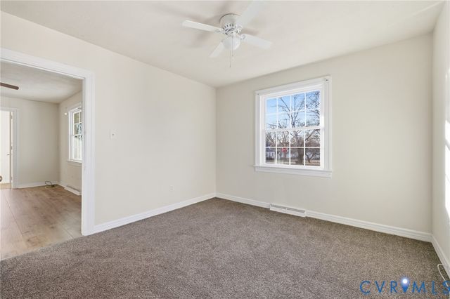 2201 Pickett St, Hopewell, VA 23860