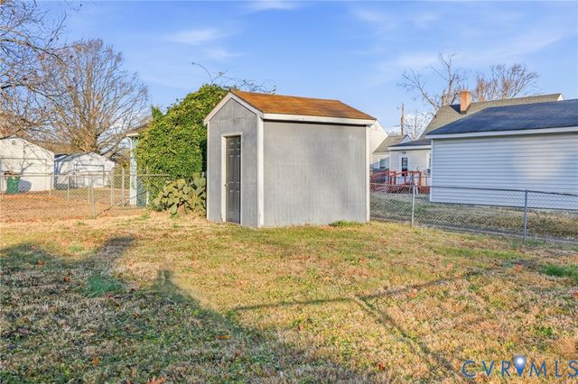 2201 Pickett St, Hopewell, VA 23860