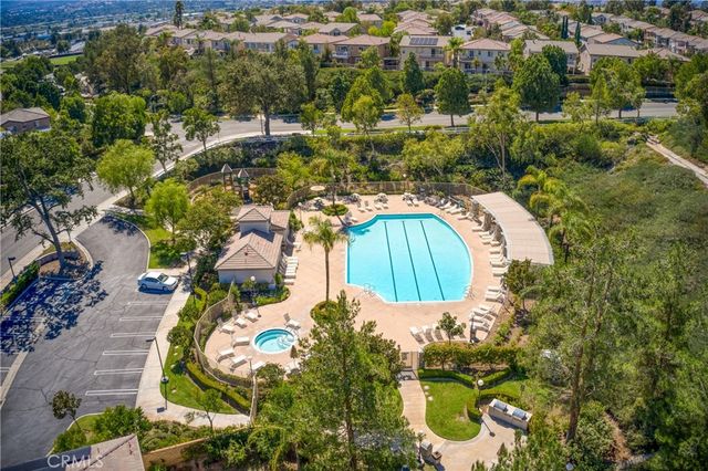 28003 Dickason, Valencia, CA 91354