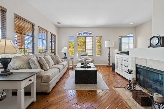 28003 Dickason, Valencia, CA 91354