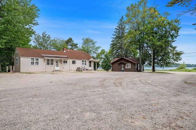 6444 E M-115, Clam Lake Twp, MI 49601