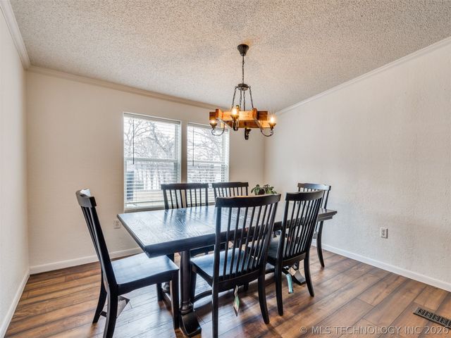 112212 S 4180 Road, Checotah, OK 74426