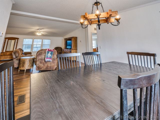 112212 S 4180 Road, Checotah, OK 74426