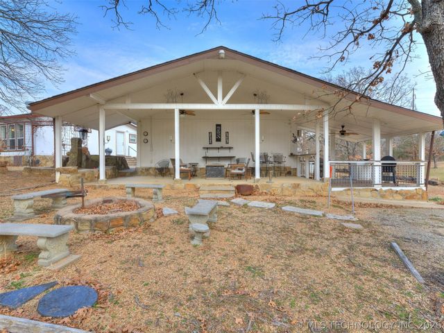 112212 S 4180 Road, Checotah, OK 74426