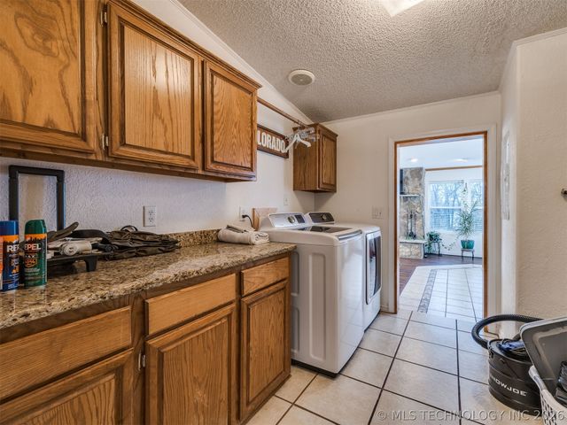 112212 S 4180 Road, Checotah, OK 74426