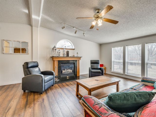 112212 S 4180 Road, Checotah, OK 74426