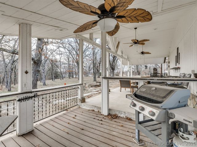 112212 S 4180 Road, Checotah, OK 74426