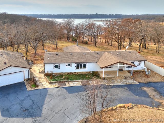 112212 S 4180 Road, Checotah, OK 74426